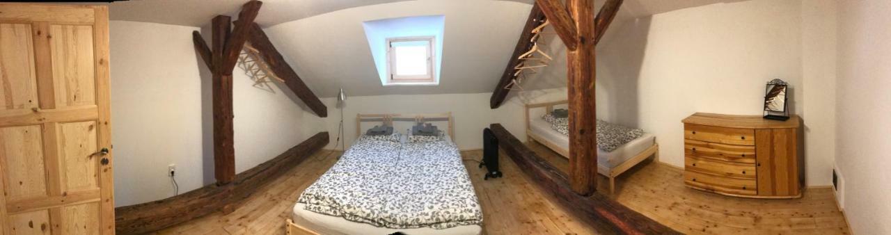 Apartman Stiavnica บันสกา ชีอาว์นีซา ภายนอก รูปภาพ